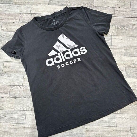 BOY'S ADIDAS SOCCER BLACK SHORT SLEEVE TEE LARGE - Picture 1 of 6